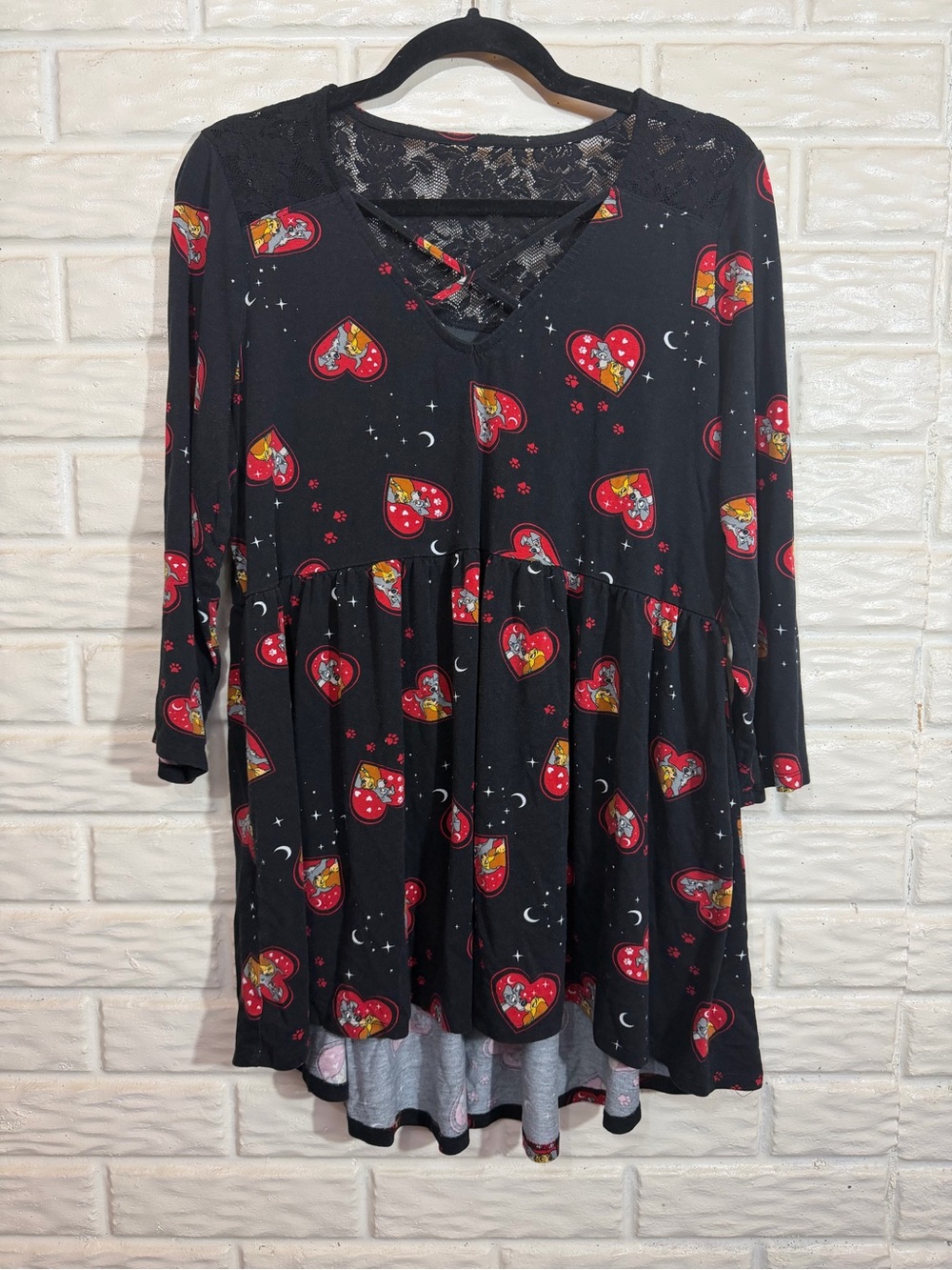 Torrid Disney Lady and the Tramp lace long sleeve Tunic Top, Size 1 (1X / 14–16